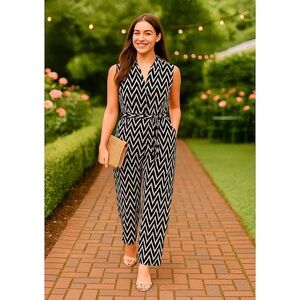 Donna Morgan Womens Small Black White Chevron Print Collared Wide Leg Jumpsuit